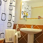5 Bedroom Private Tenazinha Iii, Pool, Garden, Bbq Вилла Албуфейра