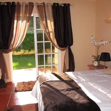 5 Bedroom Private Tenazinha Iii, Pool, Garden, Bbq Албуфейра